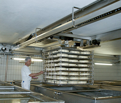 cleanroom crane in cheese factory